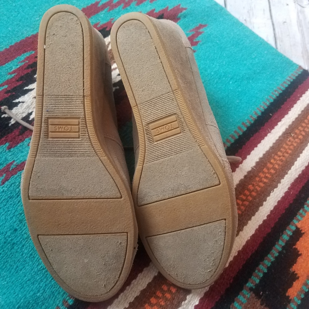 TOMS suede wedge lace-up booties - Picture 4 of 5